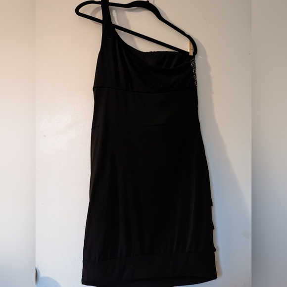 Ruby Rox Sequined Cocktail Dress - Picture 4 of 5